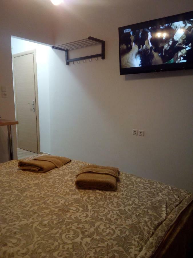 New Studio Next To Metro For 2 People Афины Экстерьер фото